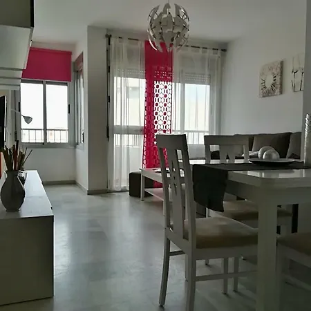 Moguz Flat דירה טריפה