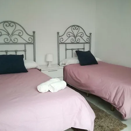 Moguz Flat דירה טריפה